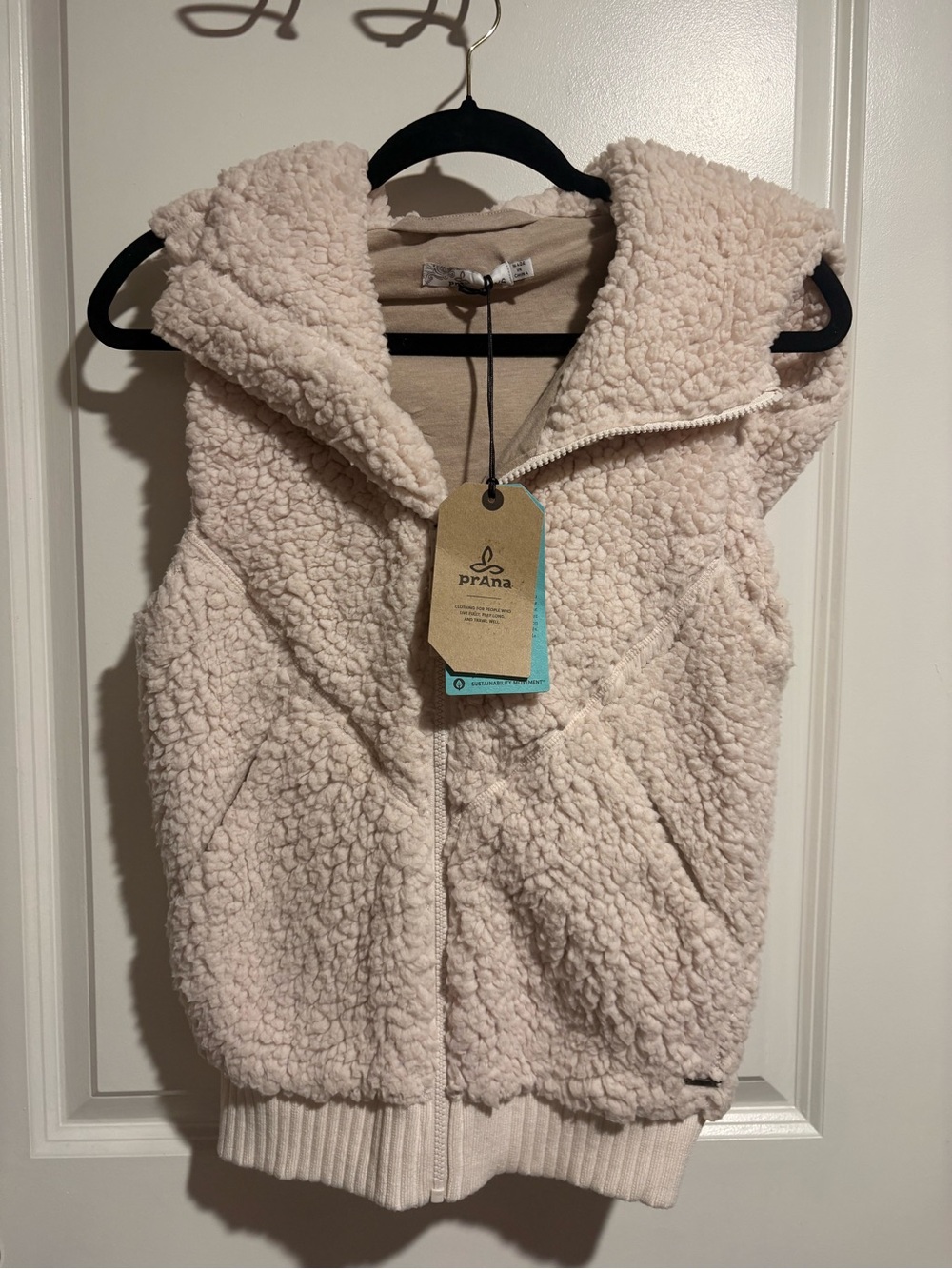 Prana Plush Sherpa Hooded Vest in Light Cream